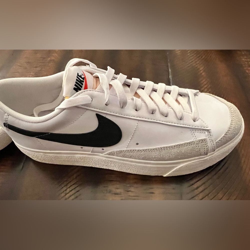 Nike Blazer Low Platform- Womens 11
